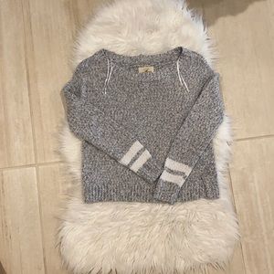 Hollister sweater